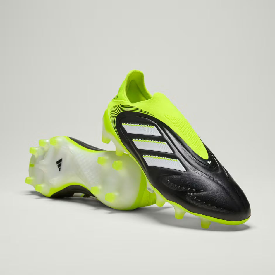 נעלי כדורגל COPA
